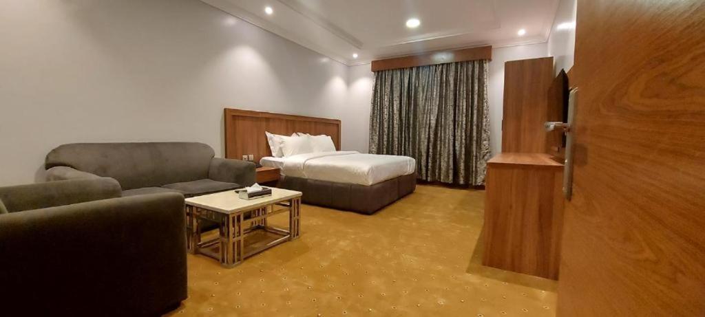 Almasem Serviced Apartments -Exit 5 Riad Exterior foto
